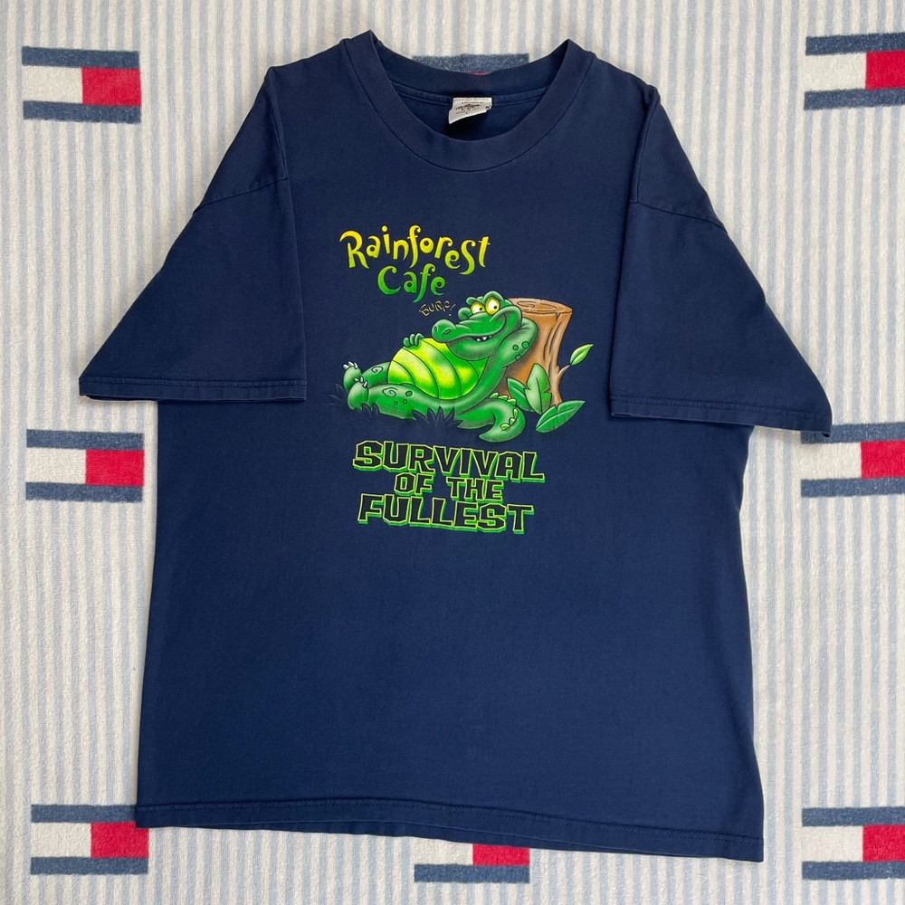 Vintage Rainforest Cafe Survival of the Fullest Alligator short sleeve tee shirt